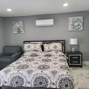 Apartment Luxurious Close To Everything United States
