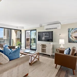  Apartment Expansive Lanai W/ Panoramic Views - Walk To Waikiki Beach United States